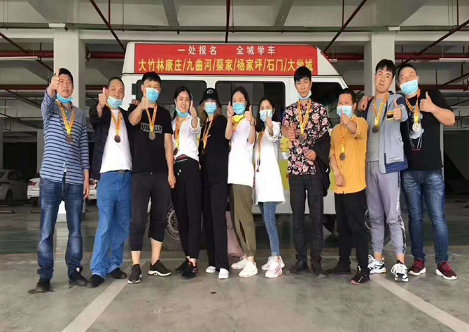 万博manbetx官方app中大万博亚洲软件下载告诉你刚拿证怎么练手